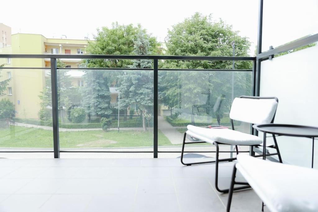 Apartament W Centrum Rzeszowa Buitenkant foto