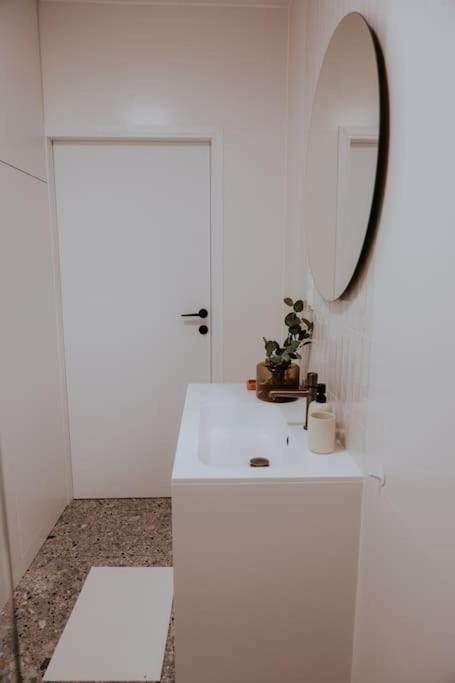 Apartament W Centrum Rzeszowa Buitenkant foto